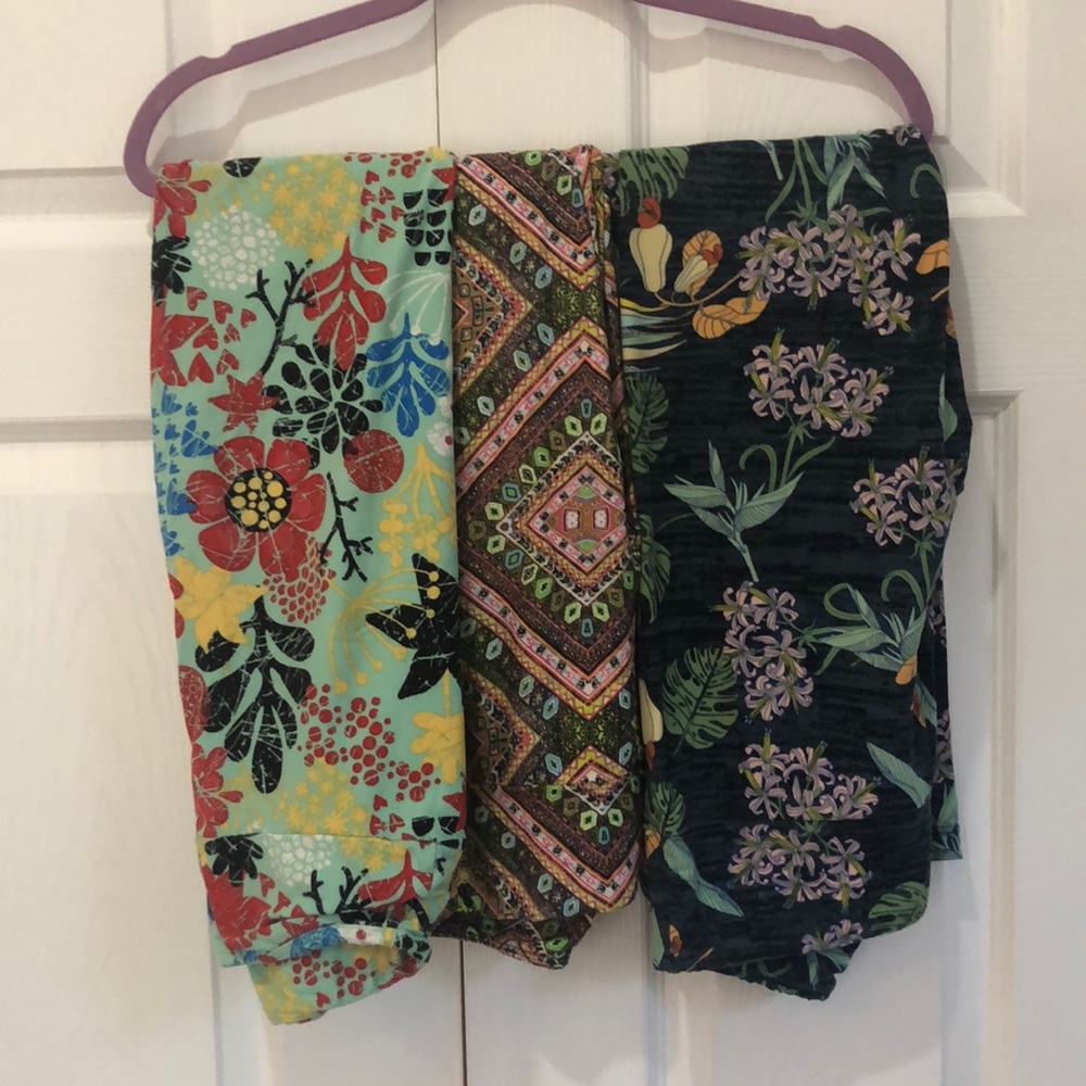 3 pairs Lularoe leggings